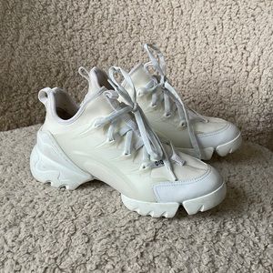 DIOR D- CONNECT WHITE SNEAKER SZ EU 37.5